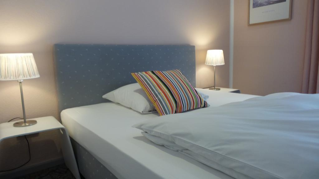 Hotel Alt - Tegel Berlim Quarto foto